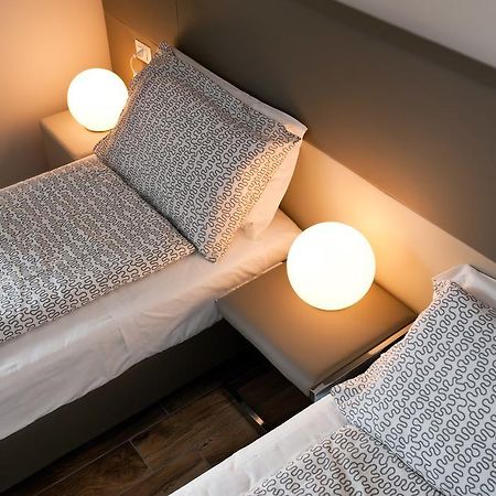 B&B Raffaello A Mare Montesilvano Marina Rom bilde