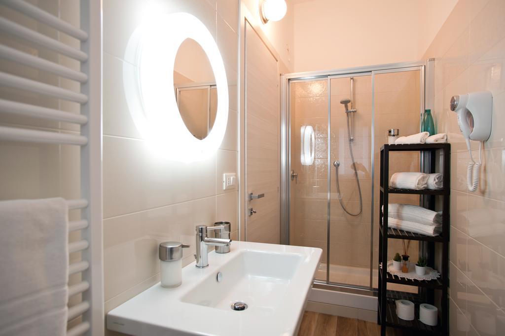 B&B Raffaello A Mare Montesilvano Marina Rom bilde